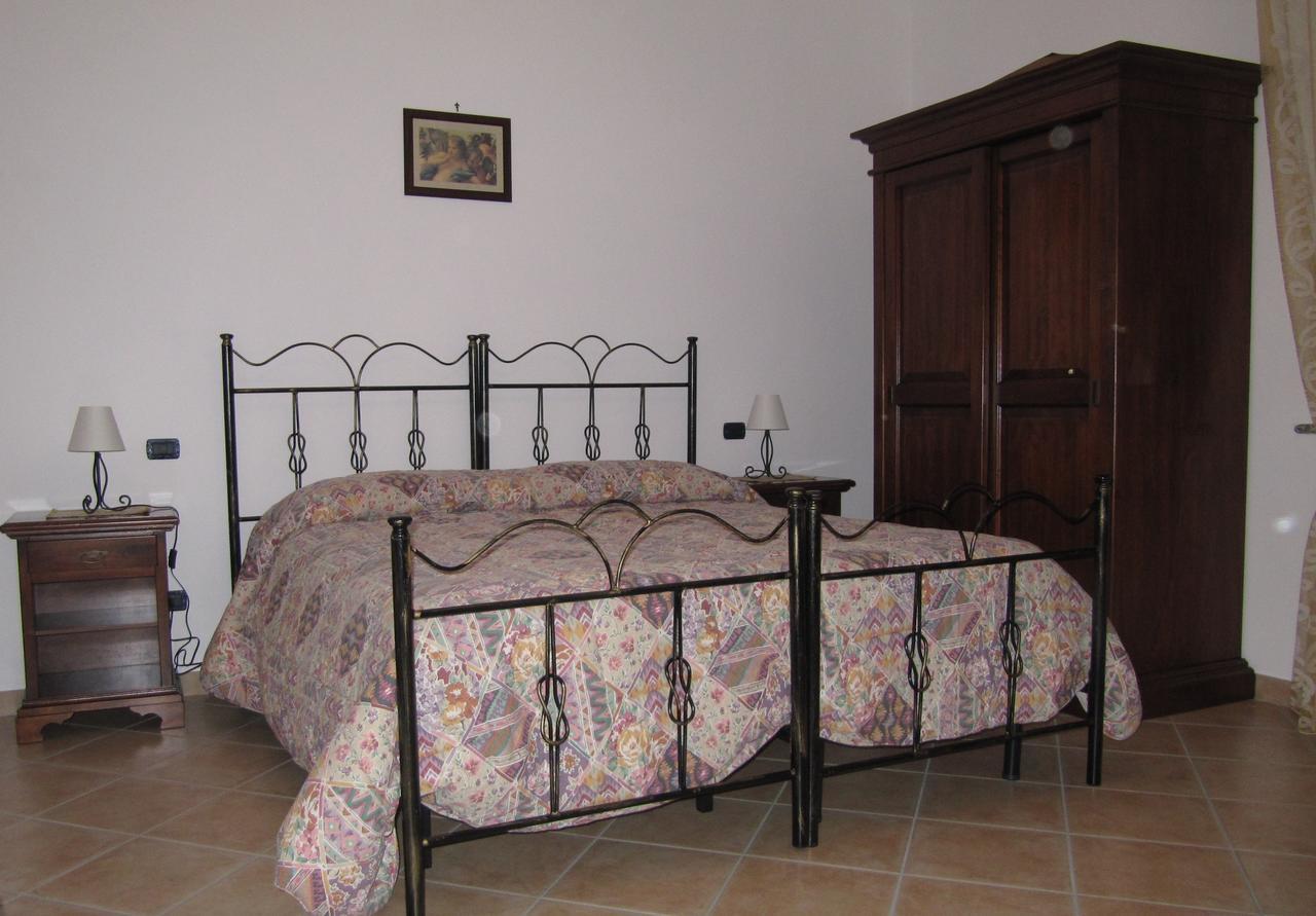 B&B Sole Del Pollino Rotonda Szoba fotó